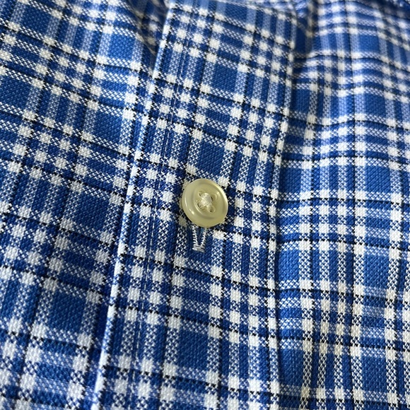 (203)NWT Mens long sleeve casual shirt by Polo Ralph Lauren. Size 15–32/33. - Picture 4 of 10